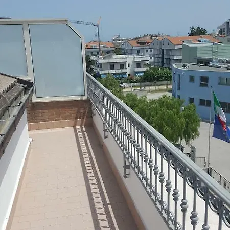 La Terrazza Del Condominio Orizzonti Appartamento *